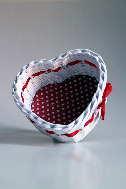 Košík - Red dots — foto 1