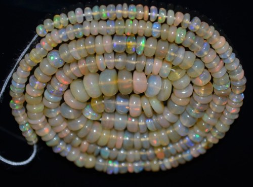 Drahý opál - Fire opal - Addis Ababa, Etiopie — foto 1