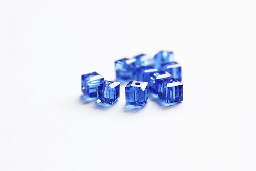 2ks - Skleněná broušená krychle - 6 mm — foto 1