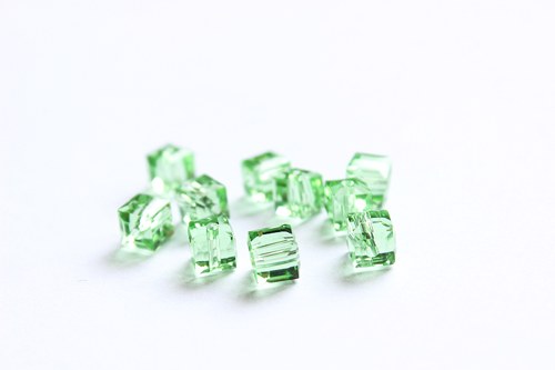 2ks - Skleněná broušená krychle - 6 mm — foto 1