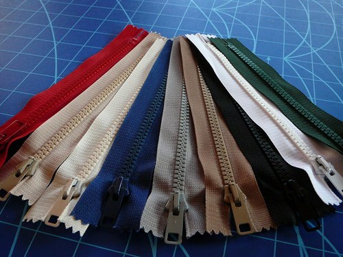 Zip, zdrhovadlo, plast, 16cm