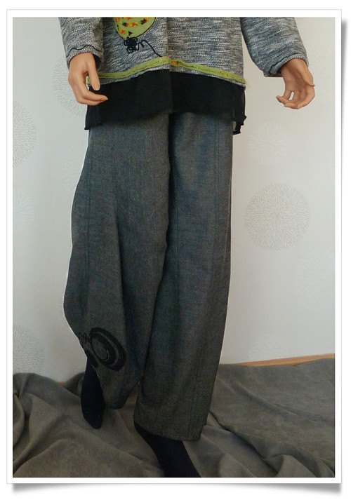 Kalhoty s aplikací — foto 1