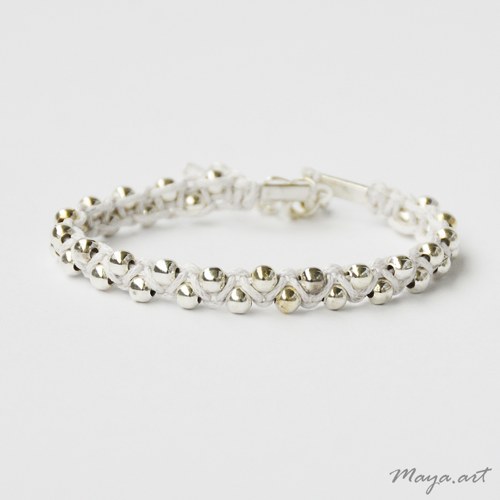 Bílý náramek "MACRAME BRACELET"