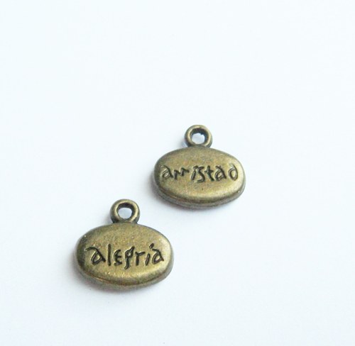 Přívěsek 12 x 8 mm 5 ks