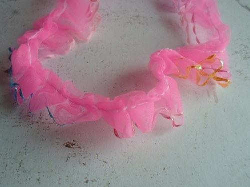 Ozdobná stuha - š. 2,5 cm — foto 1