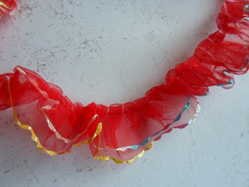 Ozdobná stuha - š. 2,5 cm