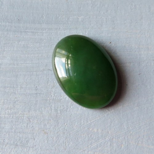 Nefrit, kabošon 13x18mm č.3 — foto 1