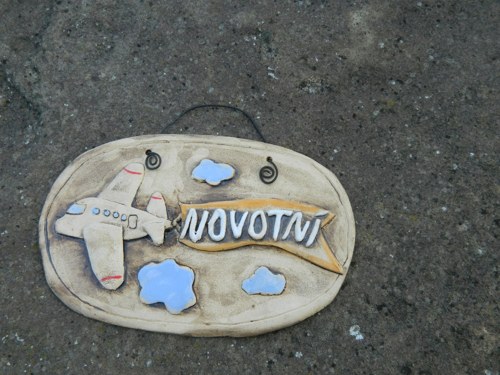 Jmenovka Letadlo — foto 1