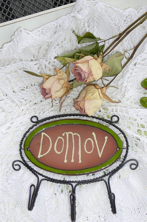 Věšák DomoV — foto 1