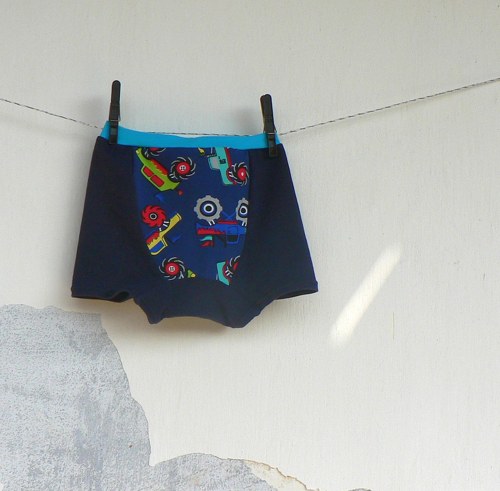 Boxerky tmavě modré vel.104 SKLADEM — foto 1