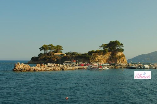 Cameo Island ...