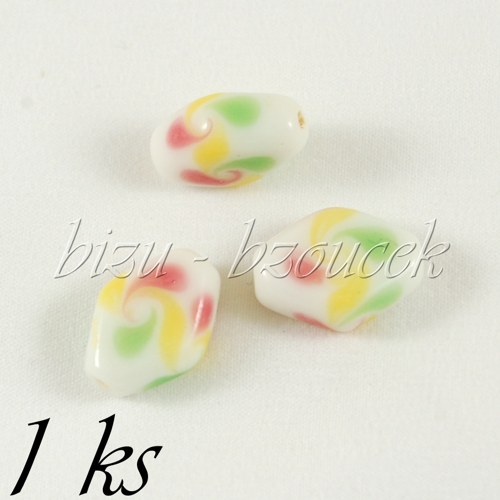 Bílá vinutka - 1ks — foto 1
