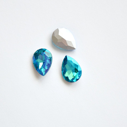 Skleněný kabošon 18x13 mm - Aquamarine (AB)