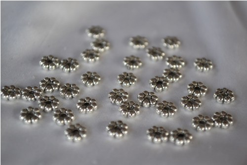 Kaplíky starostrieborné, 6mm, 10ks — foto 1