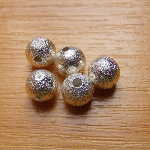Jiskřené korálky - 8mm - 5 kusů