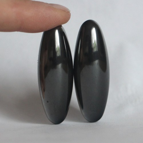 Kapsle - magnetický hematit 44x15mm 1 ks
