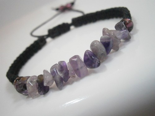 "Ametyst" náramek z minerálů (macramé) — foto 1