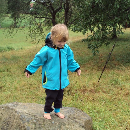 Rostoucí softshell. bundička — foto 1