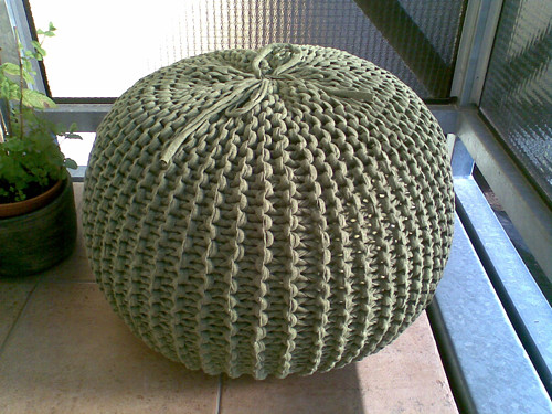 Puff velký "oliva" /průměr 59cm,výška 33cm/ — foto 1