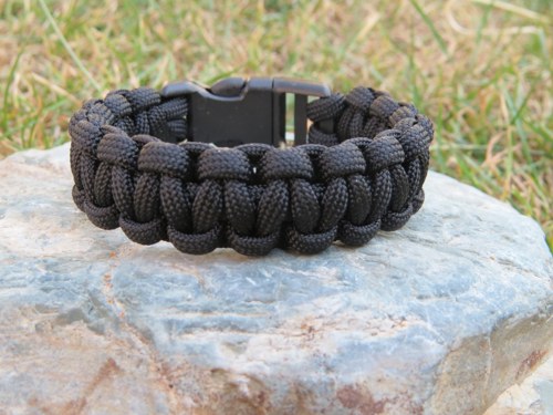 Náramek PARACORD - černý — foto 1