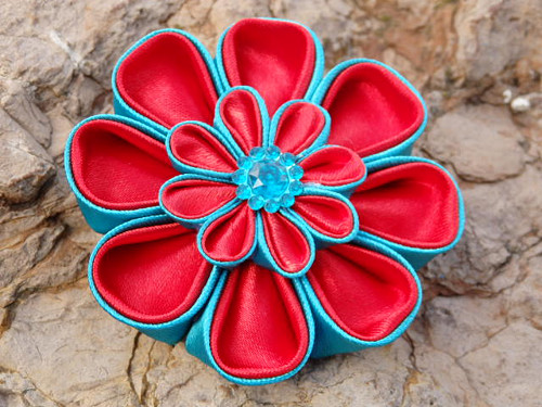 Brož Turquoise et rouge