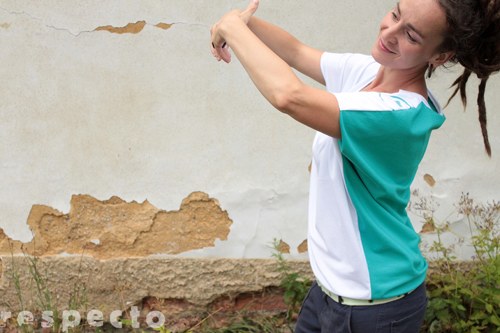 Triko oversized ............ M - L — foto 1