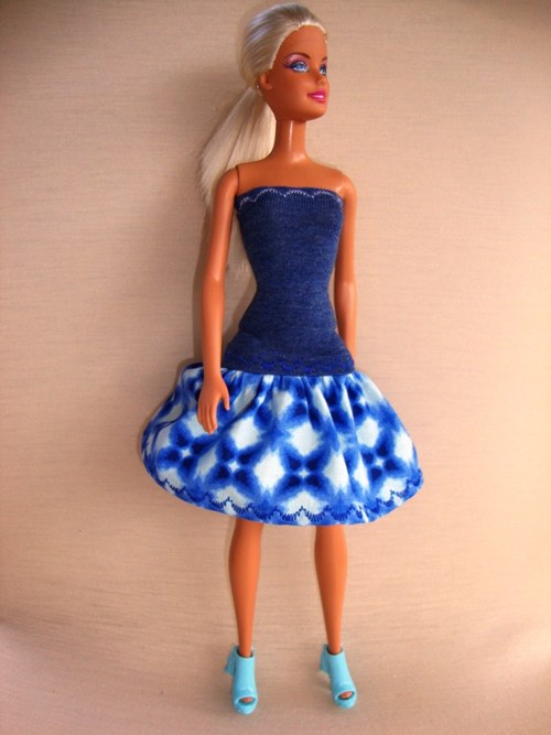 Kolekce s botkami - Date in blue — foto 1