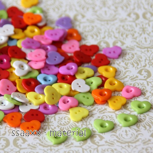 Knoflík srdíčko ~ 13mm ~ 2ks ~ zelený
