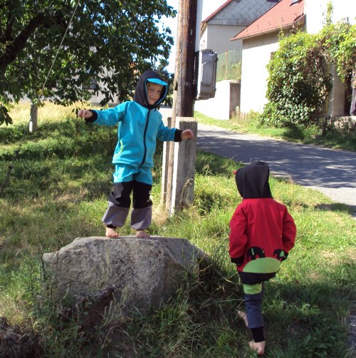 Rostoucí softshell. bundička 1-3 roky tyrkys — foto 1