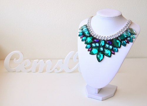 Náhrdelník BIG EMERALD — foto 1
