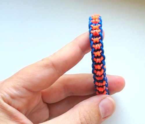 Rainbow loom