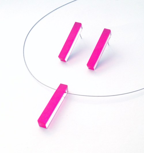 Set nahrdelnik & nausnice — foto 1