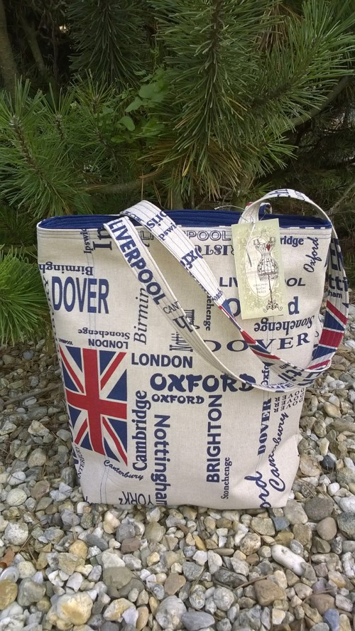 Taška BRITISH TOWN:-) — foto 1
