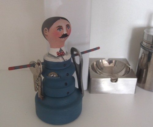 Pan Věšáček — foto 1