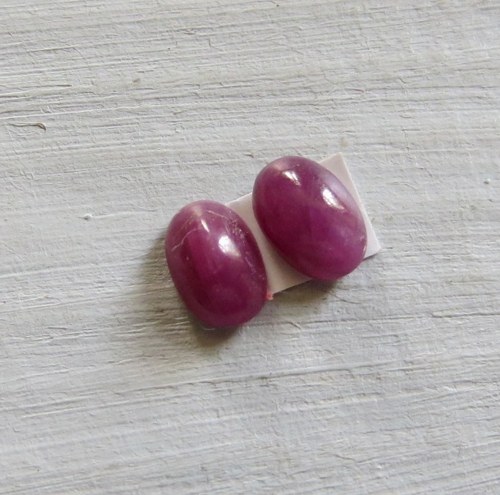 Rubíny 6x4 mm, pár č.4 — foto 1