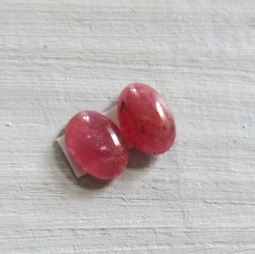 Rubíny 6x4 mm, pár č.5 — foto 1