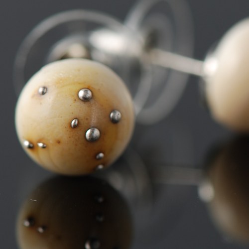 Puzetky ivory — foto 1