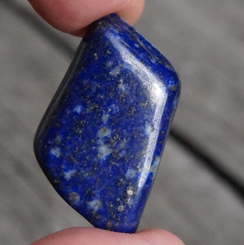 Větší lapis lazuli D757 — foto 1