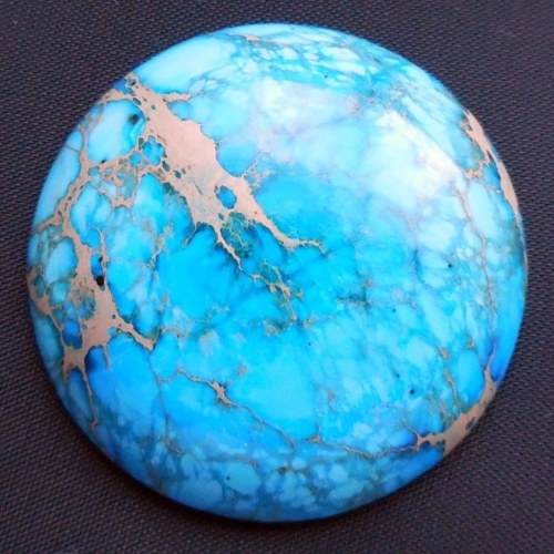 Variscit - kabošon (35 x 35 x 8 mm) — foto 1
