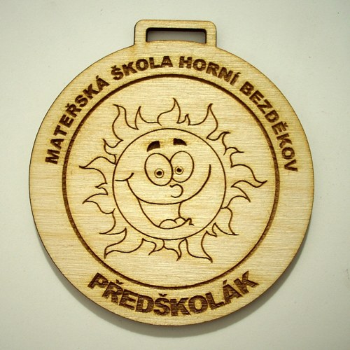 Dřevěné MEDAILE na přání "PŘEDŠKOLÁK"...