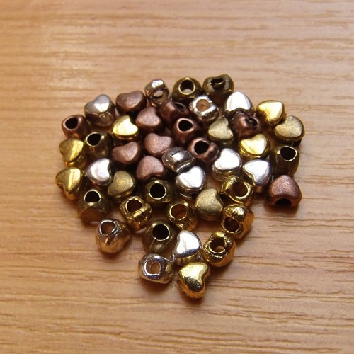 Srdíčko - 3,5x4x3mm - 30 kusů
