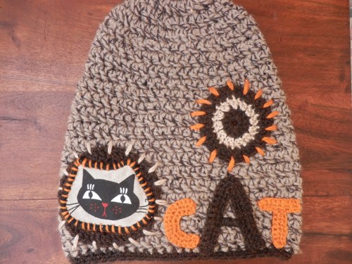 Háčkovaná čepice-CATS 7--SLEVA na 277kc