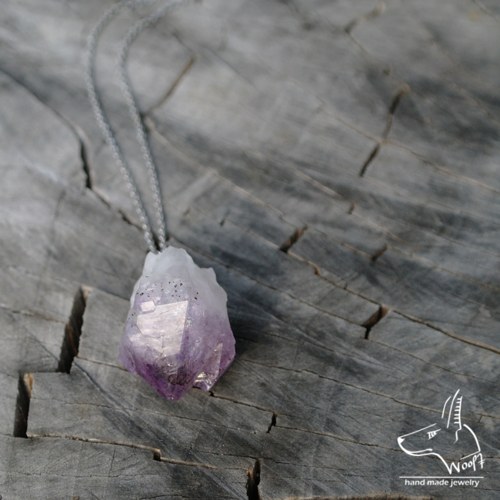 Ametystový náhrdelník – rought crystal — foto 1