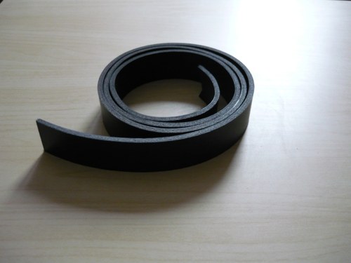 Kožený pásek černý (3cm) — foto 1