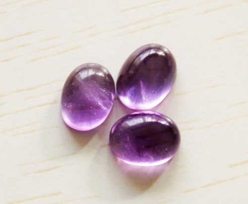 Ametyst kabošony sada 6x8mm/3ks — foto 1