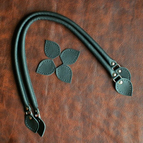 Kožená ucha na kabelku 50 - 52 cm - černá — foto 1