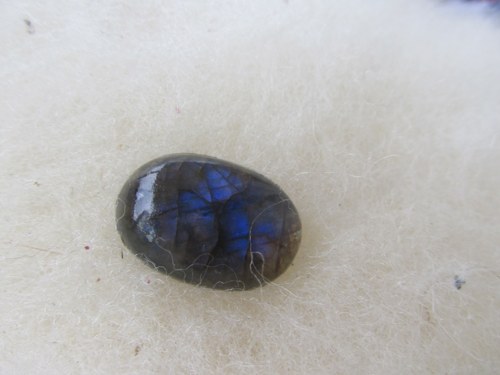 Modrý kabošon přírodní LABRADORIT,22mm — foto 1