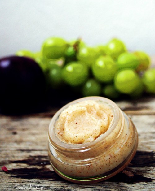°° Ovocný peeling na rty °° — foto 1