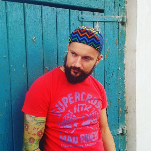 Modrá čapka: s cikcak pruhy — foto 1