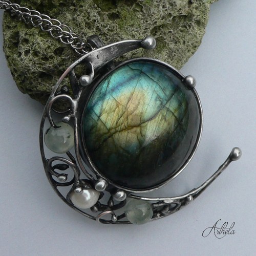 Mysterious Moon - labradorit, perla, prehnit — foto 1
